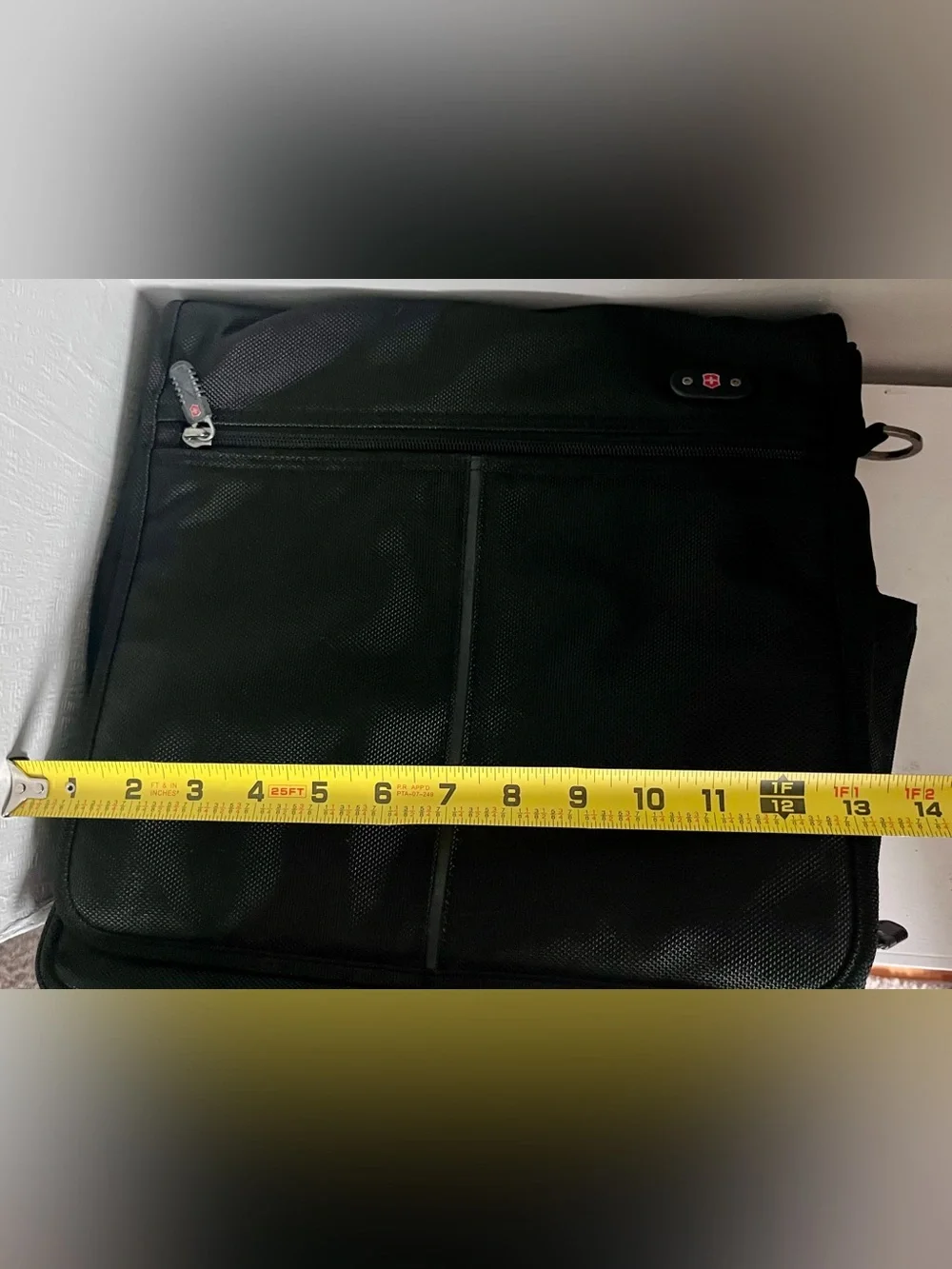 Victorinox by Swiss Army Black Crossbody Messenger Brief Bag Adjustable Strap